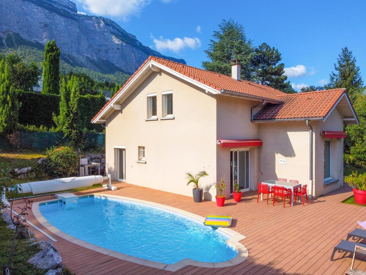 La Galante Villa Meylan Exterior photo